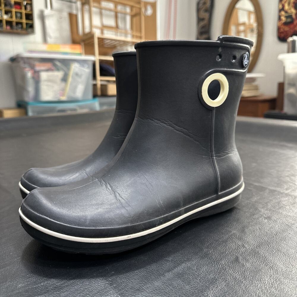 Crocs Jaunt Shorty Rain Boots Black White Trim Waterproof Women’s 7 Shoes 875
